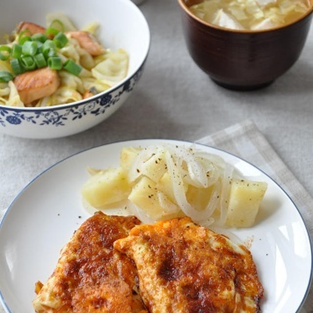 安定して安いたまごは節約に大助かり♪卵焼きのケチャップ炒めがメインの献立