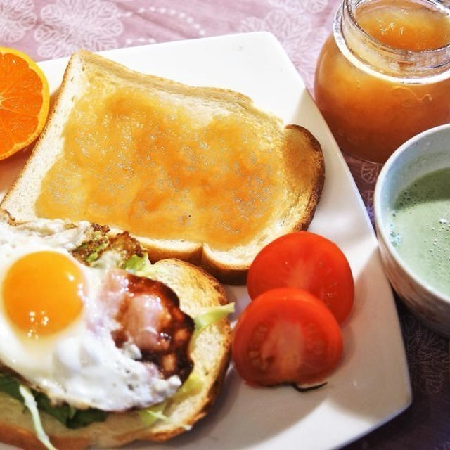 ■THE・朝ご飯【トースト2種とミルク青汁】