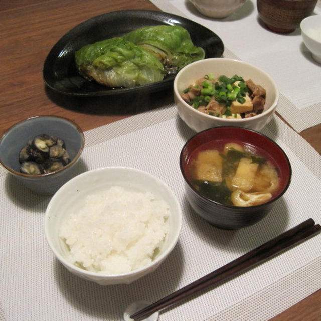 肉豆腐とレタスの蒸し煮