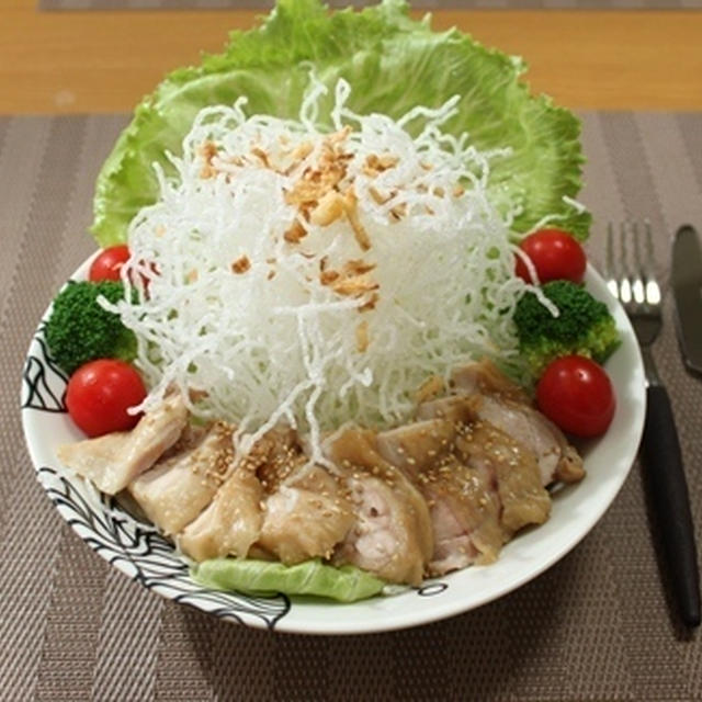■チキンと春雨のサラダ　