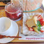 隠れ家カフェ「cafe Freetime」苺と白桃のシフォンとベイクドチーズ@田島氷川神社参道