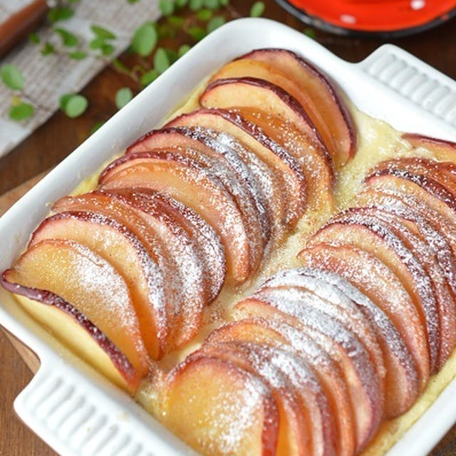 りんごと食パンで作る簡単おやつ♪ふわふわ甘酸っぱい「アップル・パンプディング」