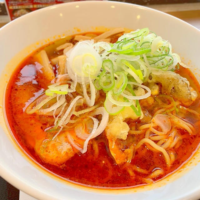 塩沢石打SA 赤から雪国舞茸天ラーメンと魚沼産コシヒカリおにぎり