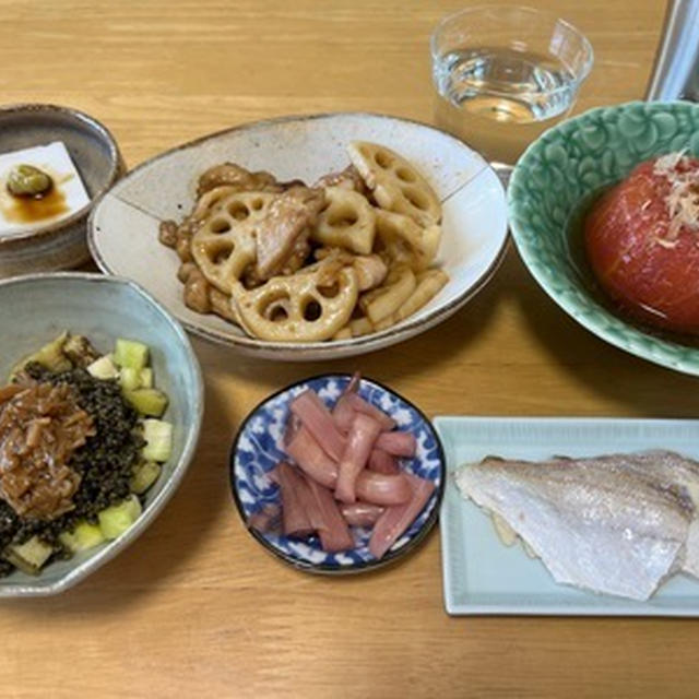冷たいトマトの煮浸し