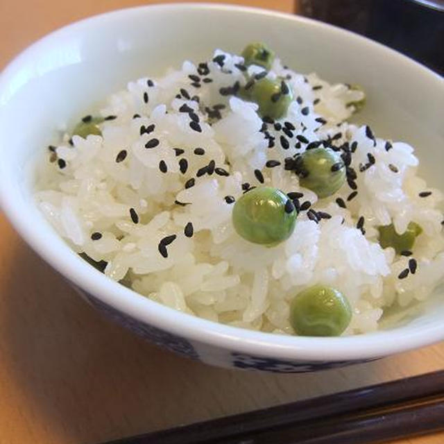 グリーンピースで豆ご飯