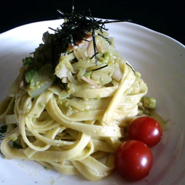 完熟アボカドの和風パスタ