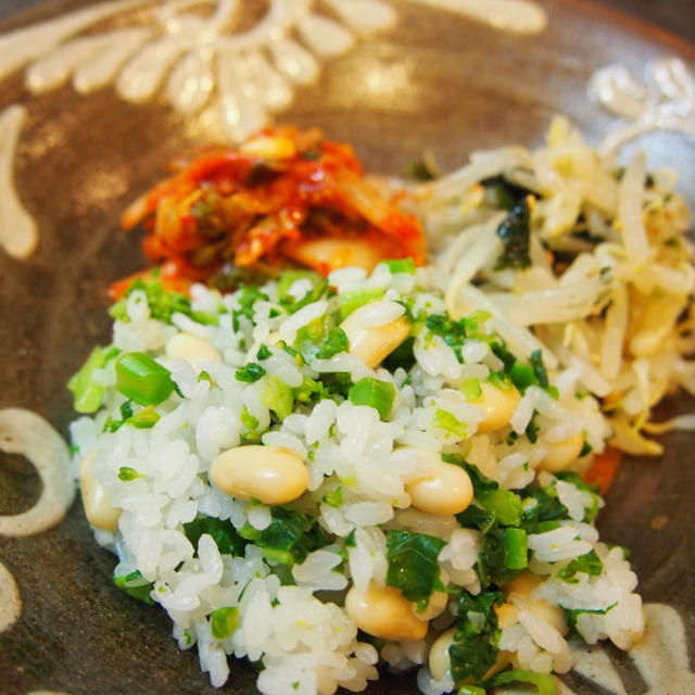 茹でたて大豆と菜花の混ぜご飯