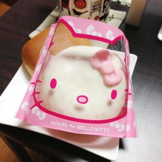 ハローキティ　ドーナツ