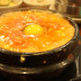 韓国のスンドブ（辛い豆腐のスープ）