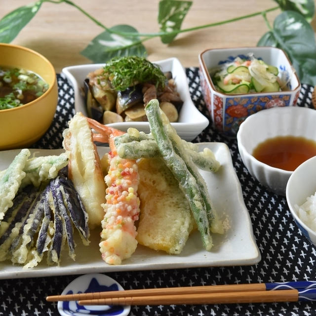 今日の晩ごはん　８月１０日　１００均で夫がお土産を買ってくる