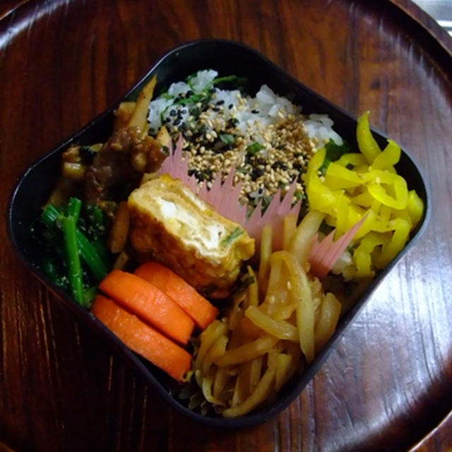 チンジャオロースお弁当。