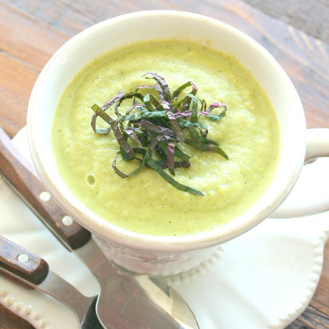 Shiso (Japanese Basil) Broccoli Soup青紫蘇ブロッコリースープ