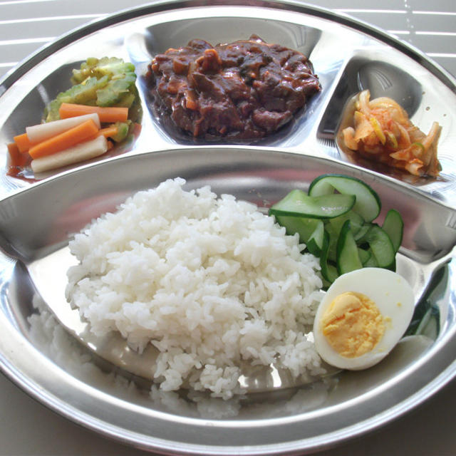 [主菜]　食べる幸せ