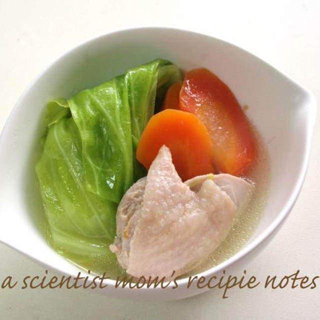 キャベツと鶏肉の優しいスープ