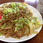 昼ごはんに「ガーリックソース焼きそば」