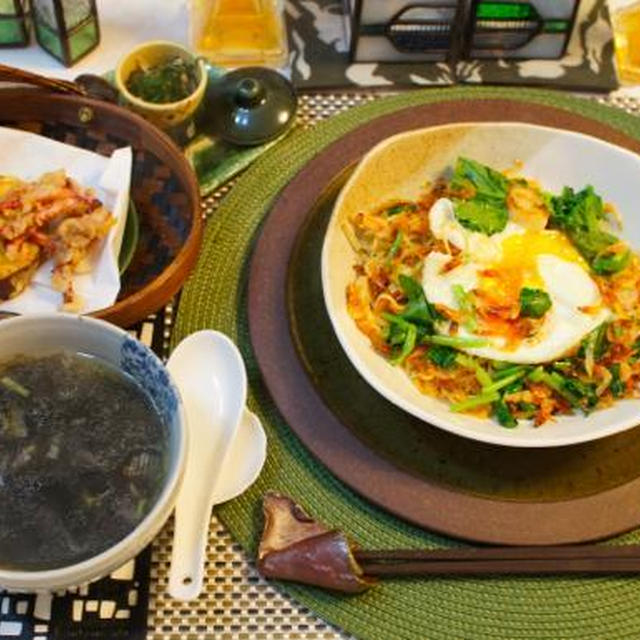 i-kitchen 桜海老と蕪葉の塩焼きそば、ゲソ天、海苔スープ