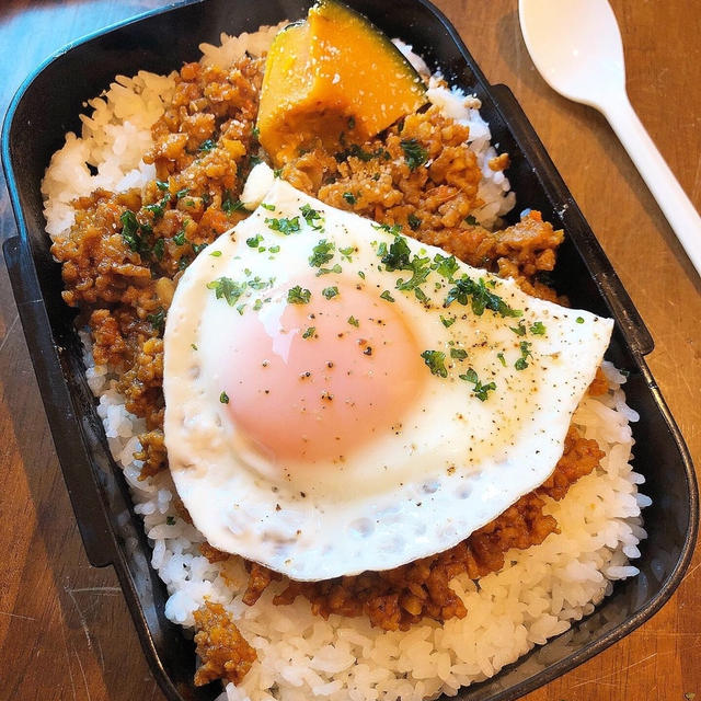 おせちの残りで弁当です！