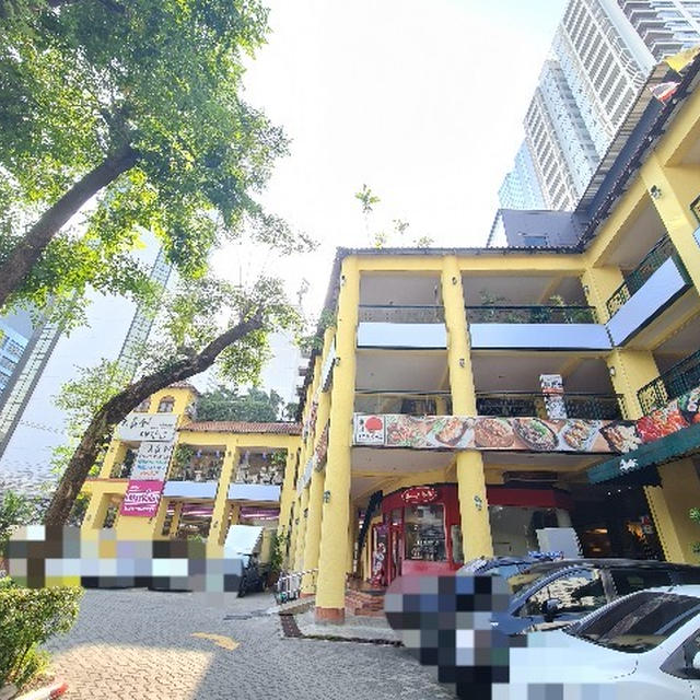 スクンビット・ソイ23のプラサミットプラザにオープンしたマックスバリュー/Max Valu at Sukhumvit Soi23, Bangkok, Thailand