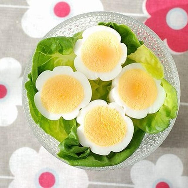 【弁当の定番おかずが高見え！】竹串とラップで出来る「お花たまご」が可愛いい～♡