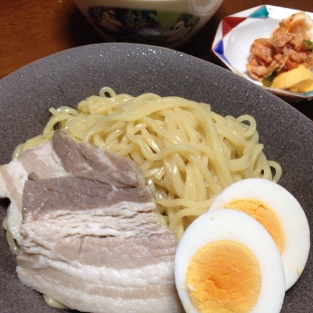 味噌豚骨塩茹で豚つけ麺