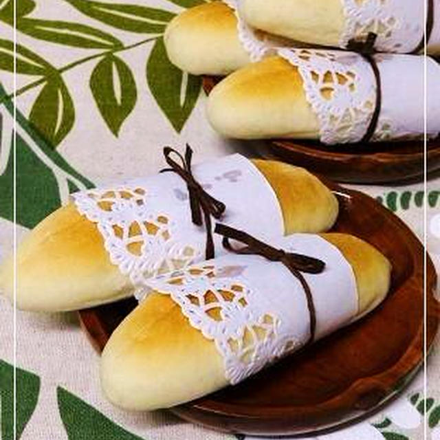 今朝のパン…ミルクバターin