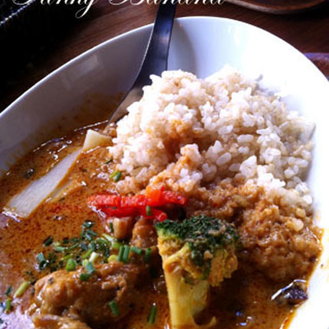 Lau-Lauランチ◎レッドカレーでございま～す♪