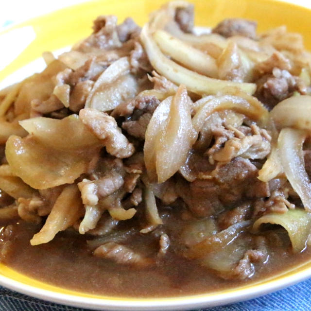 【簡単！時短】ご飯が進みすぎ♪豚コマと玉ねぎの甘口焼き肉