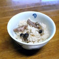 [主菜]　炊き込みご飯