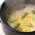 【6月の旬野菜レシピ】子どもが喜ぶ♪アスパラガスとトウモロコシの炊き込みご飯