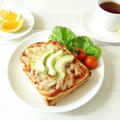 ミートソースのチーズトースト【リプトン「ひらめき朝食レシピ」】