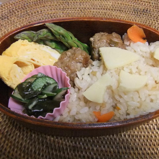 筍炊き込みご飯弁当と小森純の話