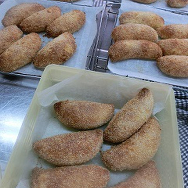 揚げないカレーパン作り！！
