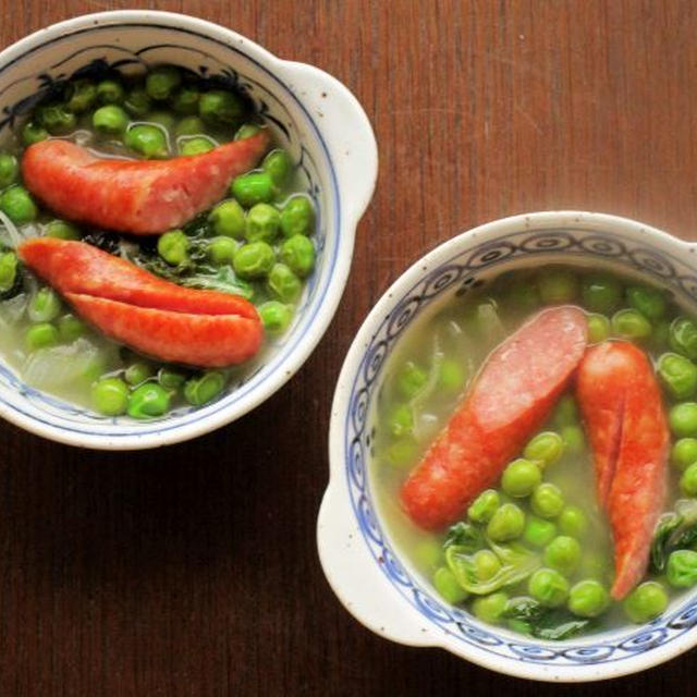 えんどう豆とウインナーのスープ煮