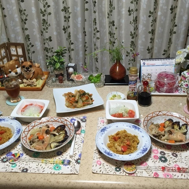 鮭のクリーム煮＆揚げ餃子の野菜あんかけ