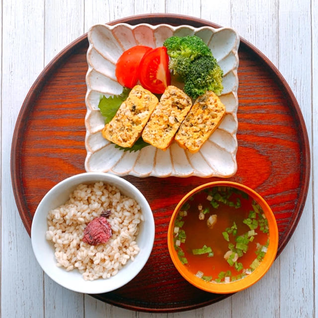 もち麦ご飯の和朝食