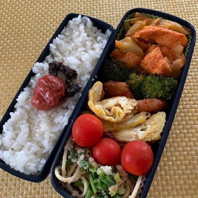 ヤンニョムチキン 弁当