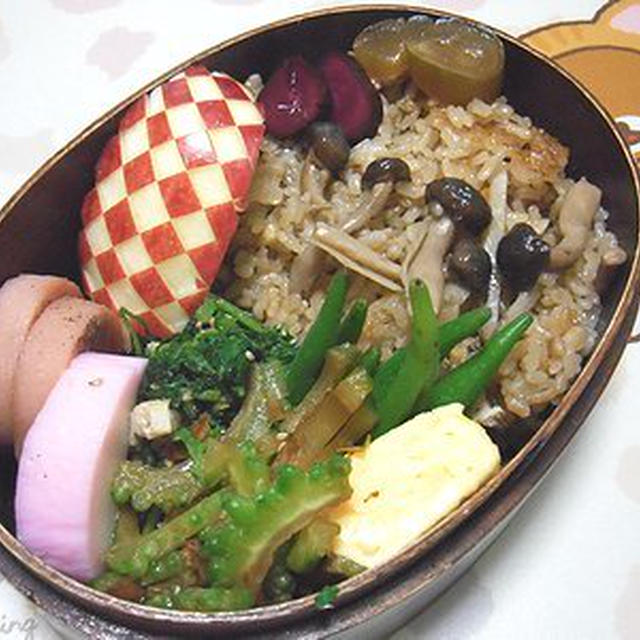 しめじたっぷり炊き込みご飯弁当。鶴首かぼちゃ収穫