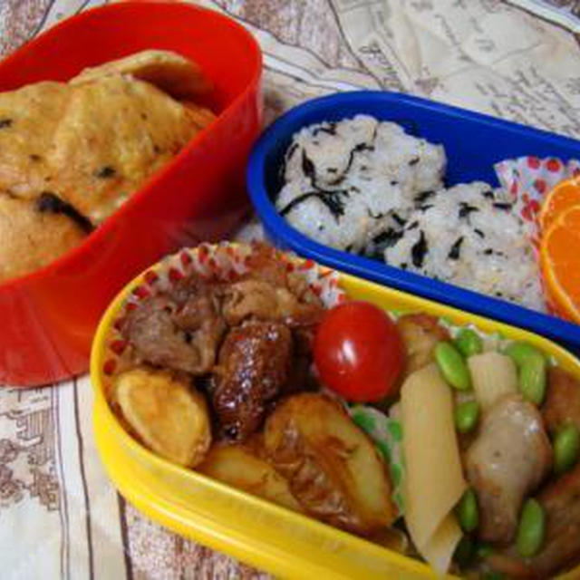 女子高生のお弁当と小学生のお弁当