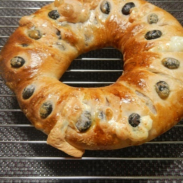黒豆の水煮の煮汁活用パン