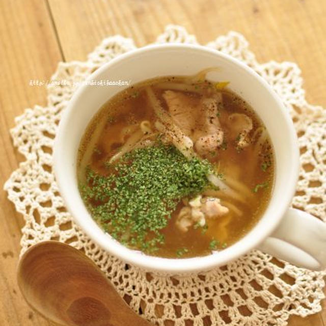 もやしと豚肉のタイ風スープと、新幹線にて・・・