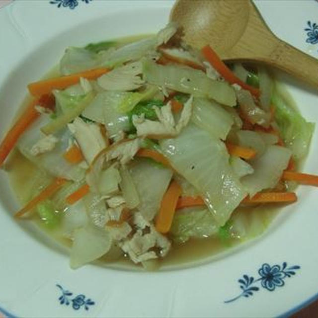 白菜とスモークチキンのスープ仕立て