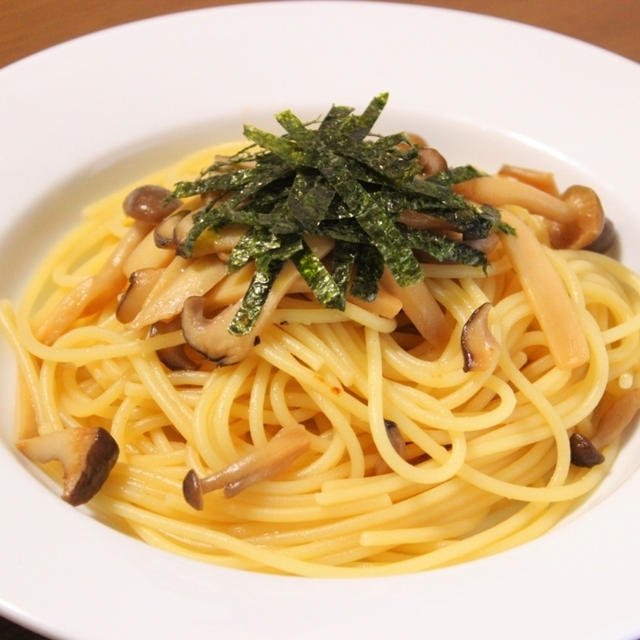 あっと驚く「幸せの味」！きのこのうま味が溢れる和風パスタのレシピ