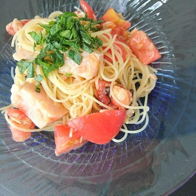 混ぜるだけ！ツナトマトの冷製パスタ　おつまみにもなります