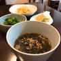 あっさりボリューミーな韓国ごはん「牛肉とわかめスープ」。