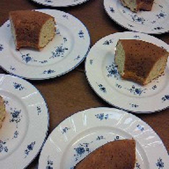 今週の蛇の目の型で焼いた紅茶ケーキ