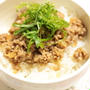 肉味噌そぼろごはん　レシピ