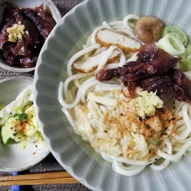 うどんが主任さんからリクエスト！ホタルイカ甘辛煮アゴ出汁うどん！