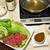 レタスと牛肉のしゃぶしゃぶ。オイスターソースが隠し味のつけだれでどうぞ。