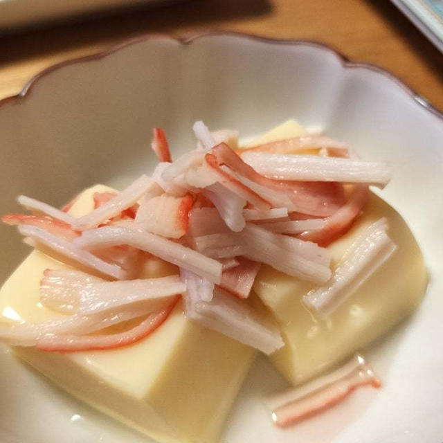 たまご豆腐カニカマのせ　文字通りの1分レシピです