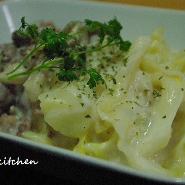 春キャベツと牛肉のクリーム煮のお夕飯*　と、ちょっとお知らせ